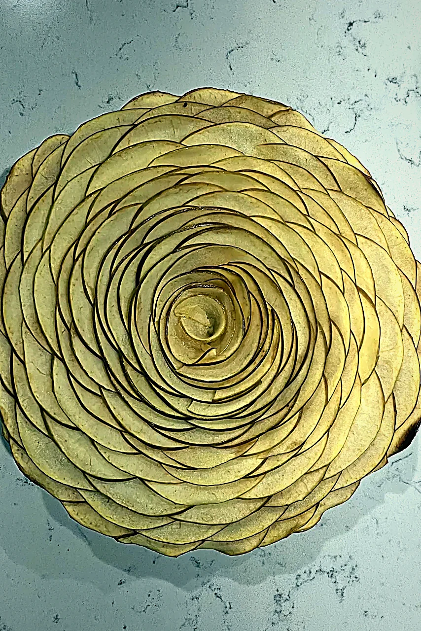 An apple-rose tart