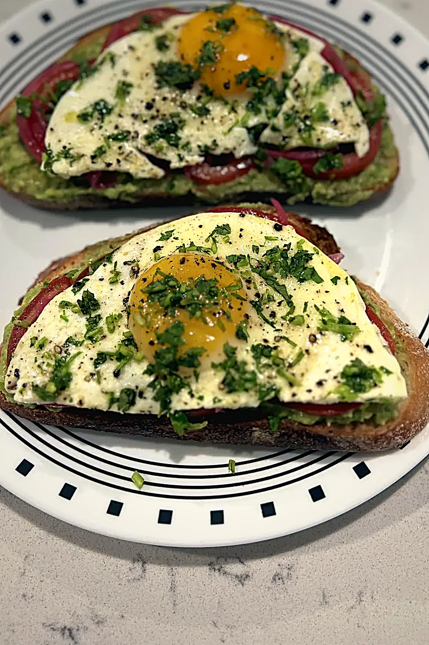 Avocado toast with egg